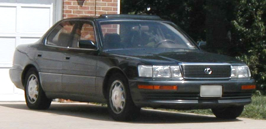  Lexus LS400 