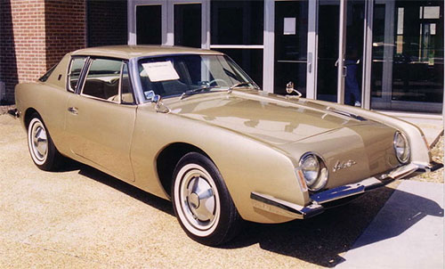 Studebaker Avanti