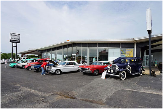 List of Antique car dealers las vegas with Original Part